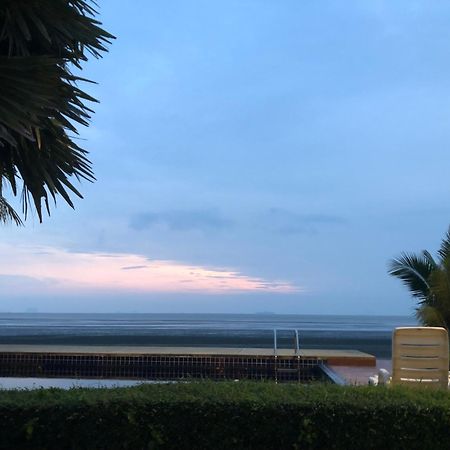 The Chevalley Beach Resort Satun Dış mekan fotoğraf