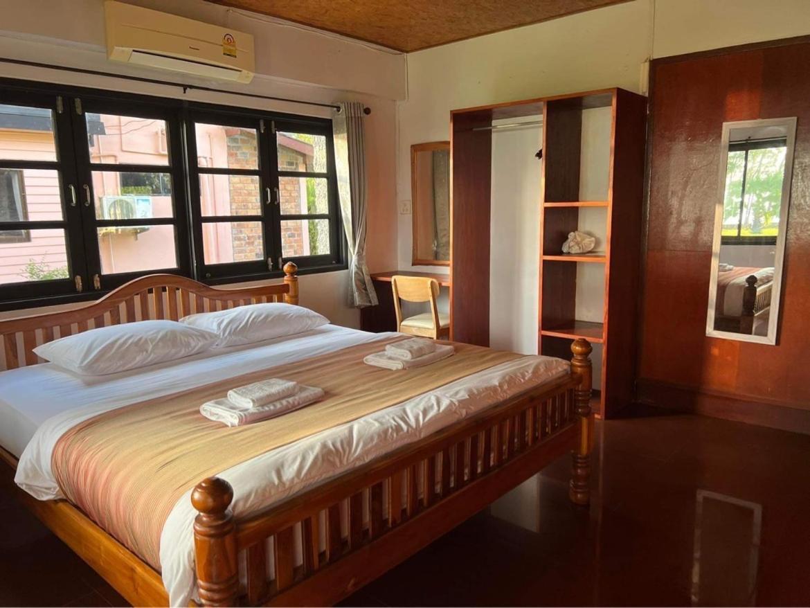 The Chevalley Beach Resort Satun Dış mekan fotoğraf